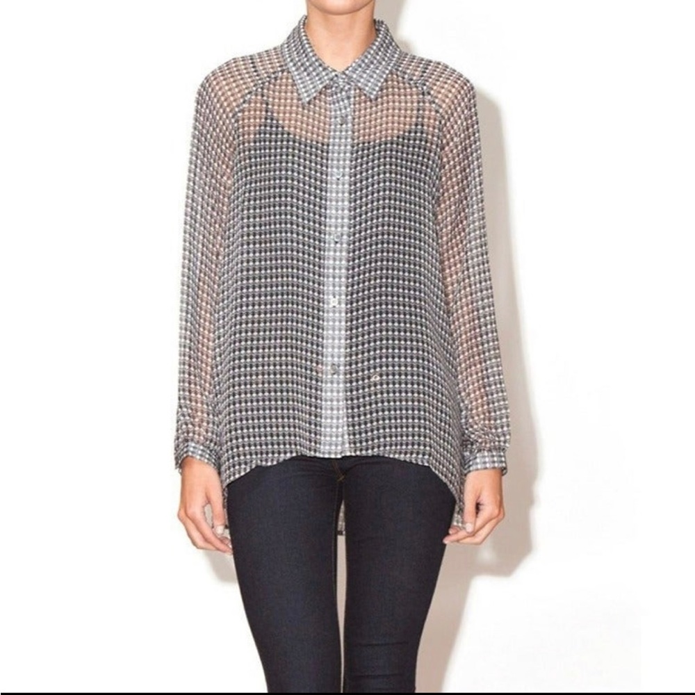NWT Ladies 2OH Threads Silk Skull Blouse 
Retail $164